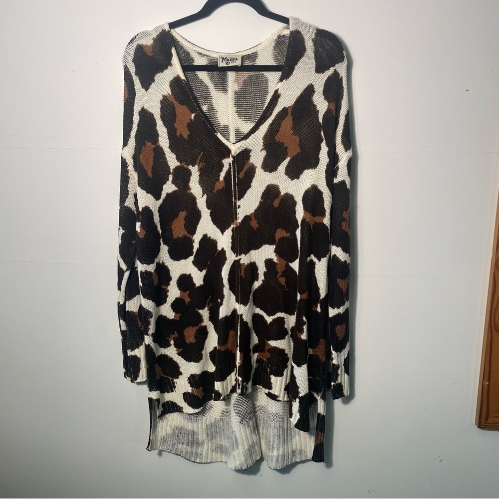 Show Me Your Mumu Animal Print Sweater size Small Oversized